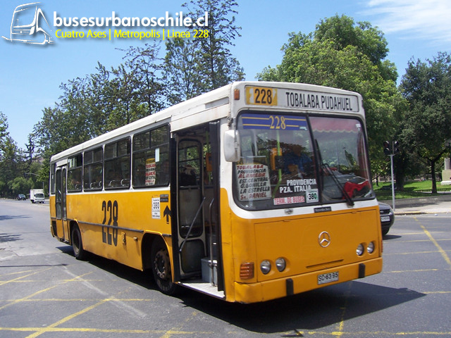 228 | Cuatro Ases Metropolis - M. Benz OH-1420