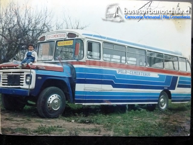 Pila Cementerio Ford B-700
